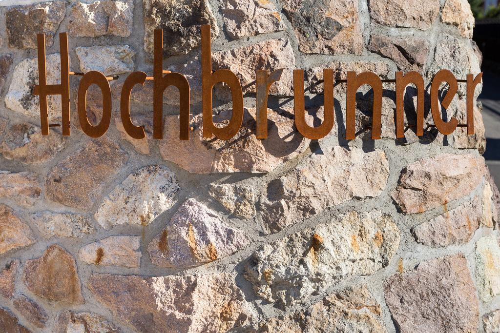 Ferienwohnungen Hochbrunner Terlano Bagian luar foto